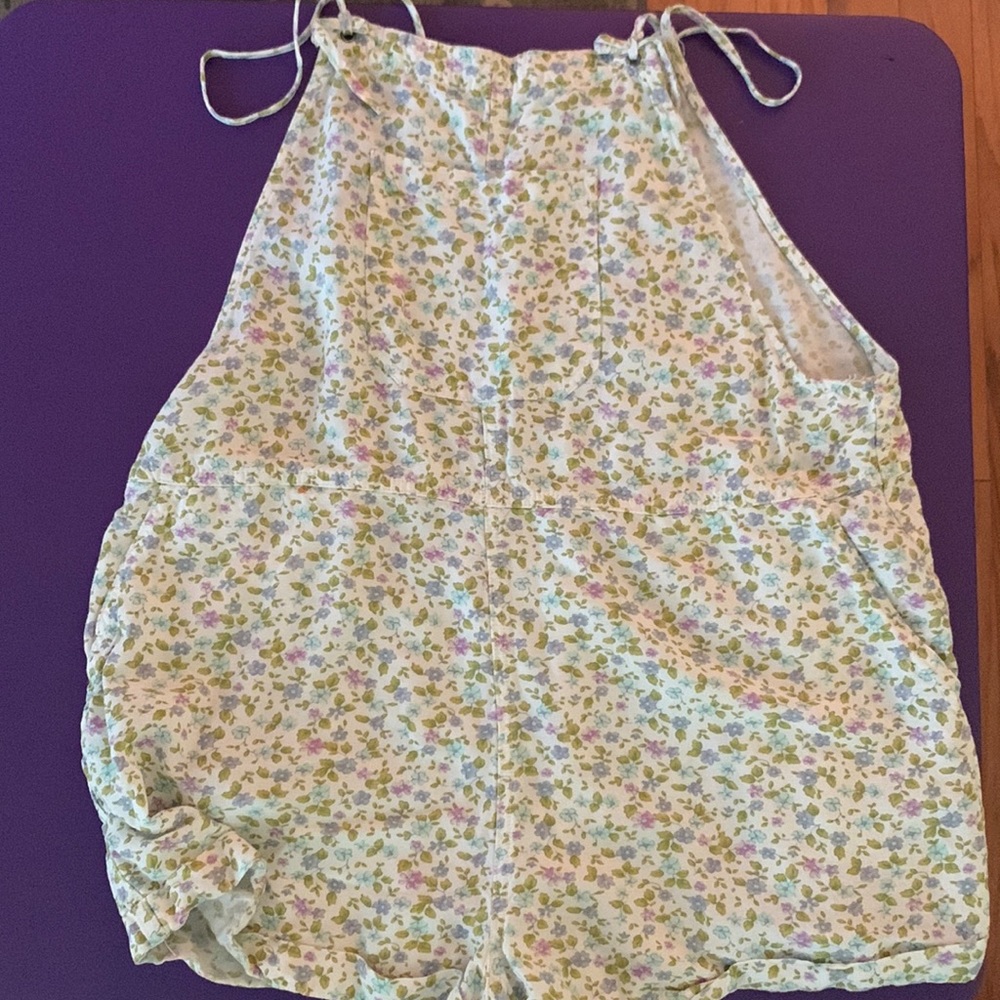 Aeropostale floral overalls